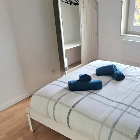 Proche Nausicaa, Gare & Remparts, Spacieuse Maison 3 Chambres, Cour Privee, Parking Gratuit & Adaptee Aux Velos Vakantiehuis Boulogne-sur-Mer