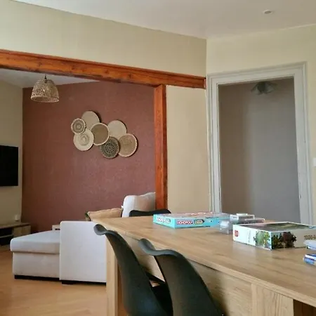 Proche Nausicaa, Gare & Remparts, Spacieuse Maison 3 Chambres, Cour Privee, Parking Gratuit & Adaptee Aux Velos