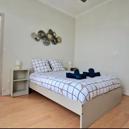 Proche Nausicaa, Gare & Remparts, Spacieuse Maison 3 Chambres, Cour Privee, Parking Gratuit, Adaptee Aux Velos 別荘