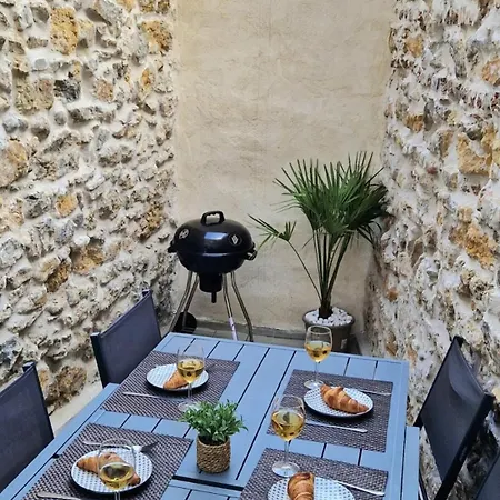 Proche Nausicaa, Gare & Remparts, Spacieuse Maison 3 Chambres, Cour Privee, Parking Gratuit & Adaptee Aux Velos *