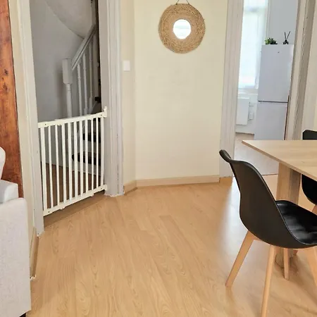 Proche Nausicaa, Gare & Remparts, Spacieuse Maison 3 Chambres, Cour Privee, Parking Gratuit & Adaptee Aux Velos