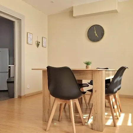 Proche Nausicaa, Gare & Remparts, Spacieuse Maison 3 Chambres, Cour Privee, Parking Gratuit & Adaptee Aux Velos Vakantiehuis *