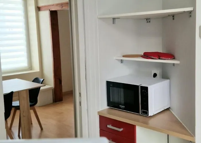 Proche Nausicaa, Gare & Remparts, Spacieuse Maison 3 Chambres, Cour Privee, Parking Gratuit, Adaptee Aux Velos Ferienhaus