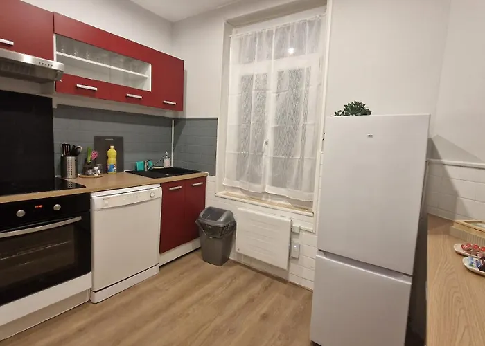 Proche Nausicaa, Gare & Remparts, Spacieuse Maison 3 Chambres, Cour Privee, Parking Gratuit, Adaptee Aux Velos Boulogne-sur-Mer
