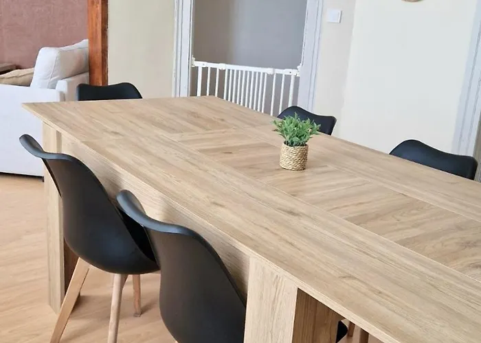 Ferienhaus Proche Nausicaa, Gare & Remparts, Spacieuse Maison 3 Chambres, Cour Privee, Parking Gratuit, Adaptee Aux Velos Boulogne-sur-Mer