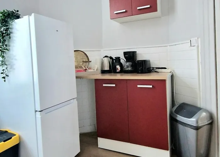 Proche Nausicaa, Gare & Remparts, Spacieuse Maison 3 Chambres, Cour Privee, Parking Gratuit, Adaptee Aux Velos Ferienhaus