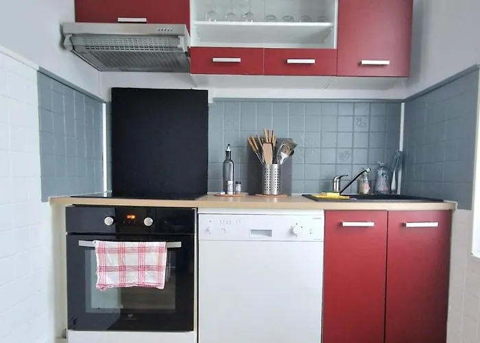Proche Nausicaa, Gare & Remparts, Spacieuse Maison 3 Chambres, Cour Privee, Parking Gratuit, Adaptee Aux Velos Ferienhaus *