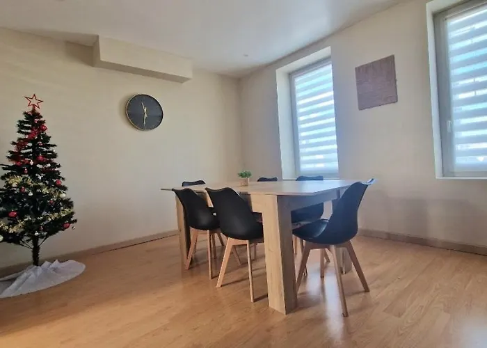 Proche Nausicaa, Gare & Remparts, Spacieuse Maison 3 Chambres, Cour Privee, Parking Gratuit, Adaptee Aux Velos Ferienhaus *