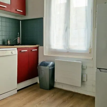 Prázdninový dům Proche Nausicaa, Gare & Remparts, Spacieuse Maison 3 Chambres, Cour Privee, Parking Gratuit & Adaptee Aux Velos Boulogne-sur-Mer