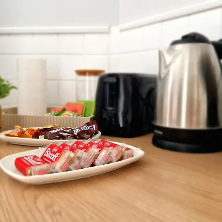 Prázdninový dům Proche Nausicaa, Gare & Remparts, Spacieuse Maison 3 Chambres, Cour Privee, Parking Gratuit & Adaptee Aux Velos *