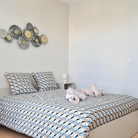 Proche Nausicaa, Gare & Remparts, Spacieuse Maison 3 Chambres, Cour Privee, Parking Gratuit & Adaptee Aux Velos