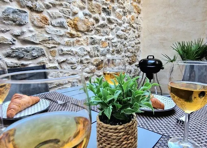 Hébergement de vacances Spacieuce Maison Proche De Nausicaa, Gare Et Remparts, 3 Chambres, Free Parking, Netflix, Primes Video, Free Wifi, Bicycle Parking